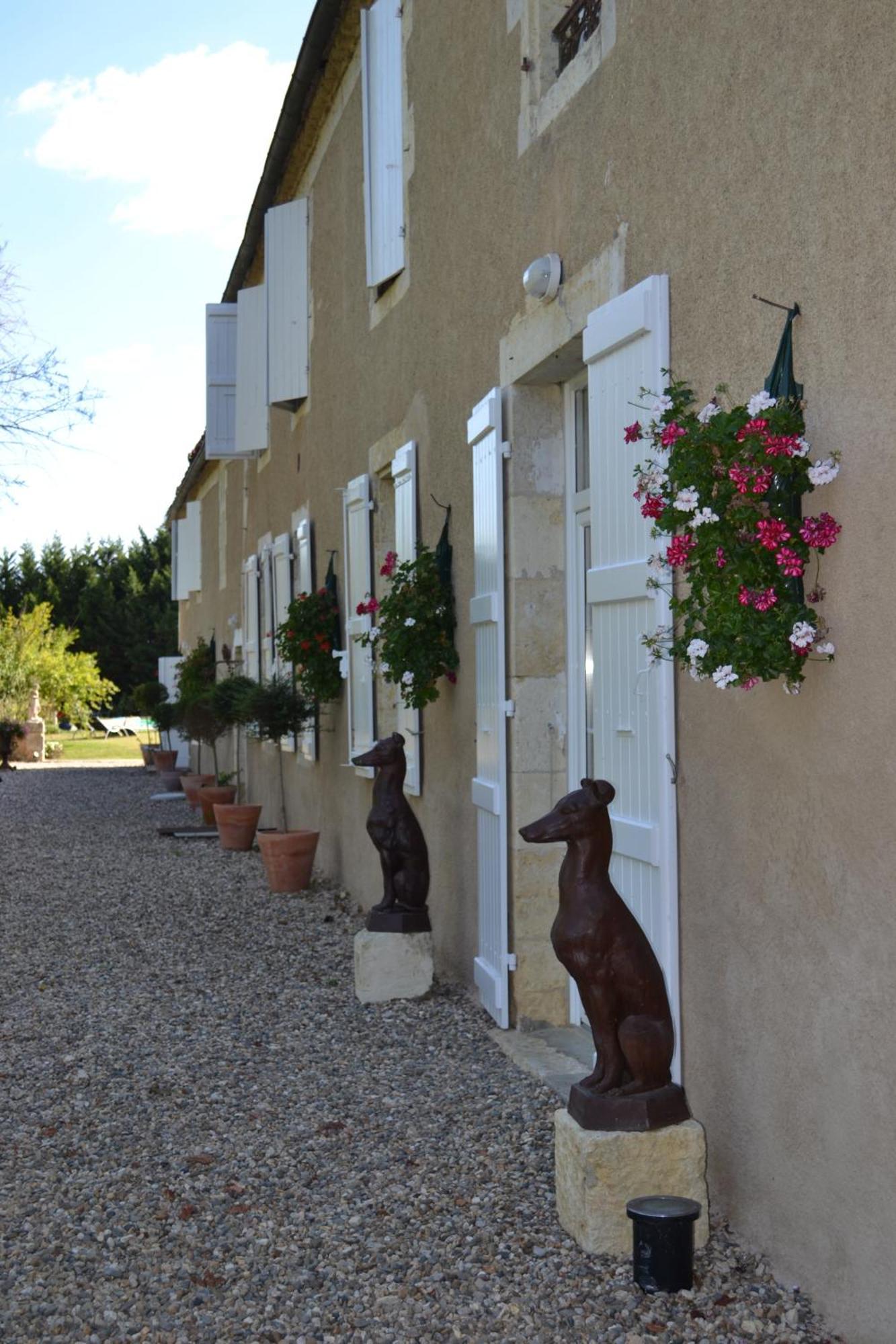 Chartreuse De Dane Bed & Breakfast Saint-Jean-Poutge Bagian luar foto