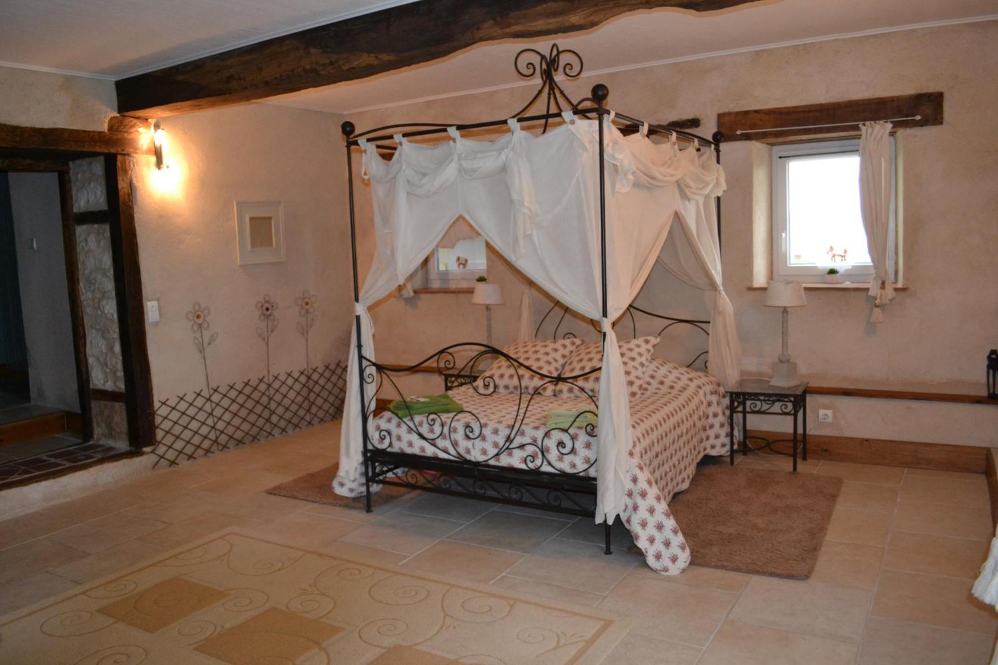 Chartreuse De Dane Bed & Breakfast Saint-Jean-Poutge Bagian luar foto