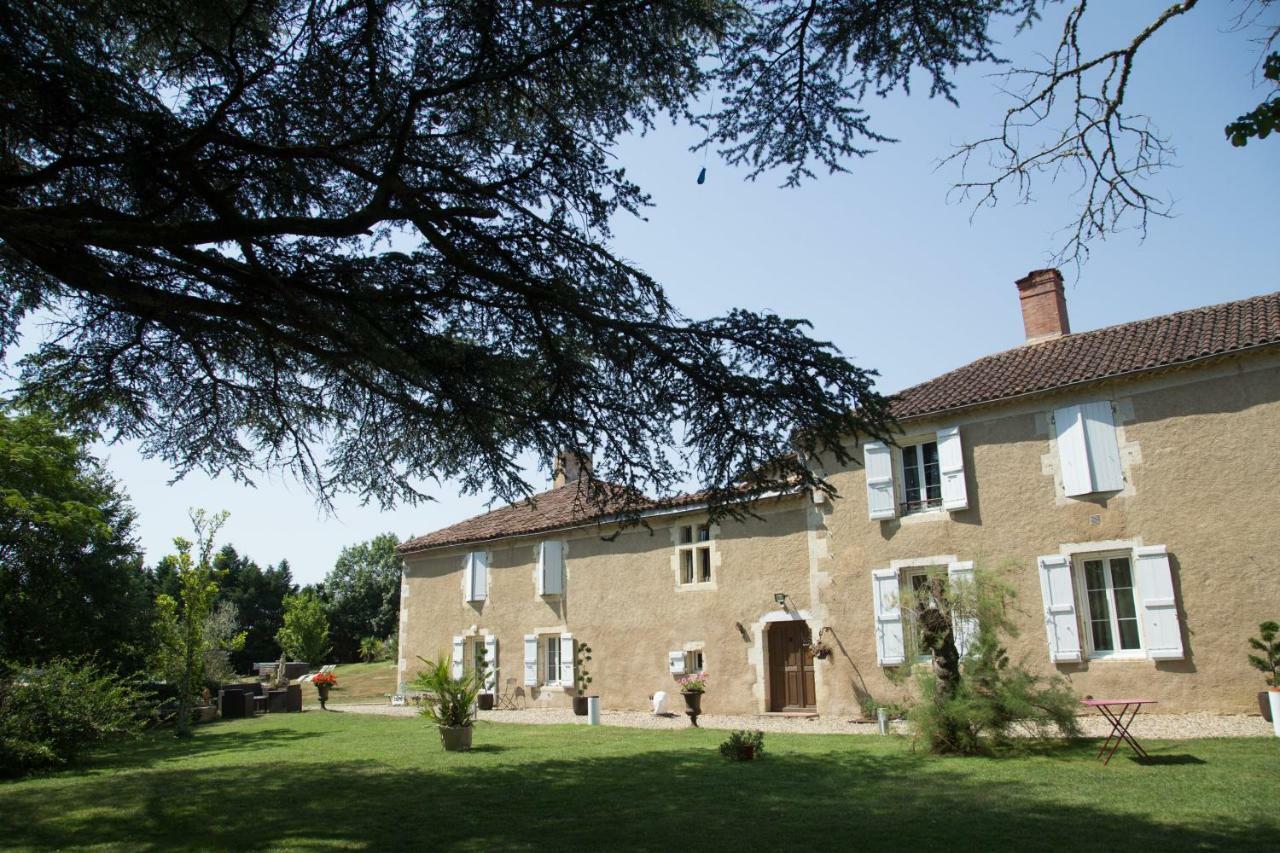 Chartreuse De Dane Bed & Breakfast Saint-Jean-Poutge Bagian luar foto
