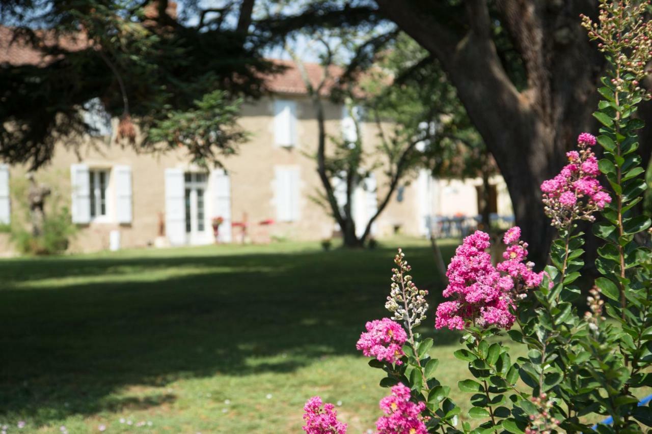 Chartreuse De Dane Bed & Breakfast Saint-Jean-Poutge Bagian luar foto